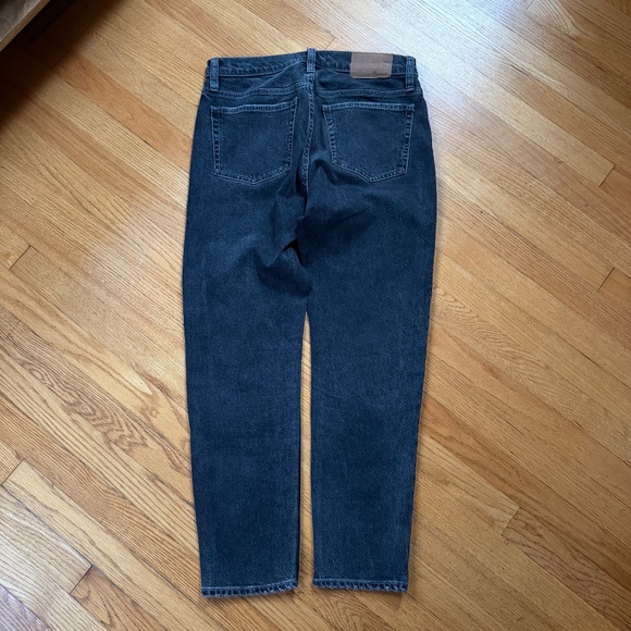 Madewell Relaxed Taper Jeans in Claybrook Wash - Picture 4 of 6